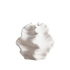 wazon-mare-o-rzezbiarskiej-formie-21x21x20cm-homla
