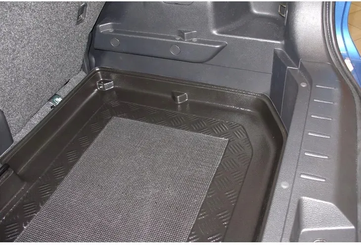 nissan-note-e11-hb-2006-2013-wklad-do-kufra-waga-z-opakowaniem-1-1-kg