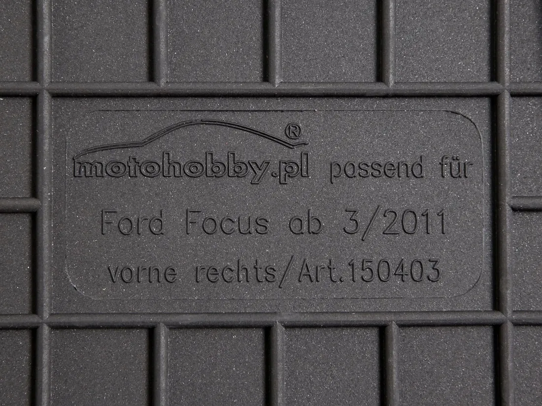 ford-focus-iii-2011-2018-dywaniki-guma-stan-nowy