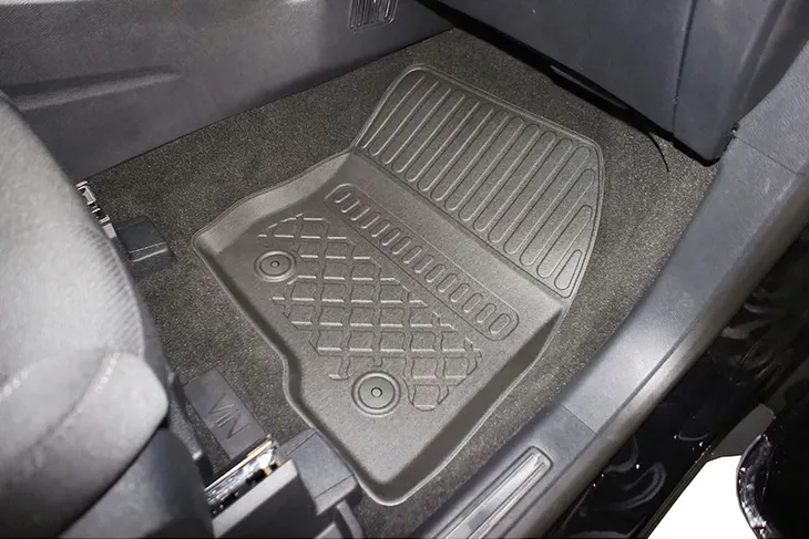 ford-s-max-ii-van-2015-dywany-do-auta-waga-z-opakowaniem-2-2-kg