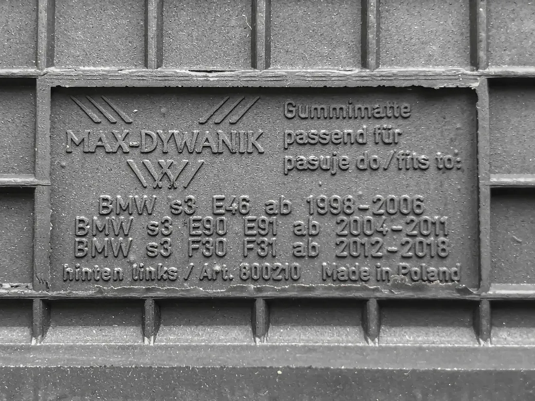 bmw-3-e90-e91-2004-2011-dywaniki-guma-stan-nowy