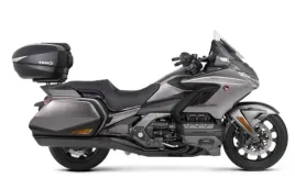 stelaz-kufra-tyl-shad-do-honda-gl-1800-goldwing