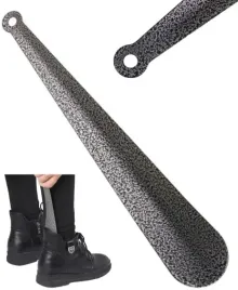 lyzka-do-butow-dluga-30cm-solidna-metalowa-do-obuwia-kozakow-z-zawieszka