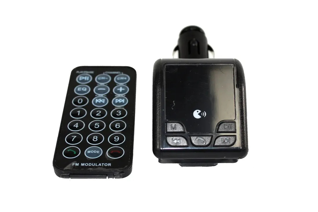 transmiter-fm-lcd-sd-mmc-bluetooth-pilot-usb