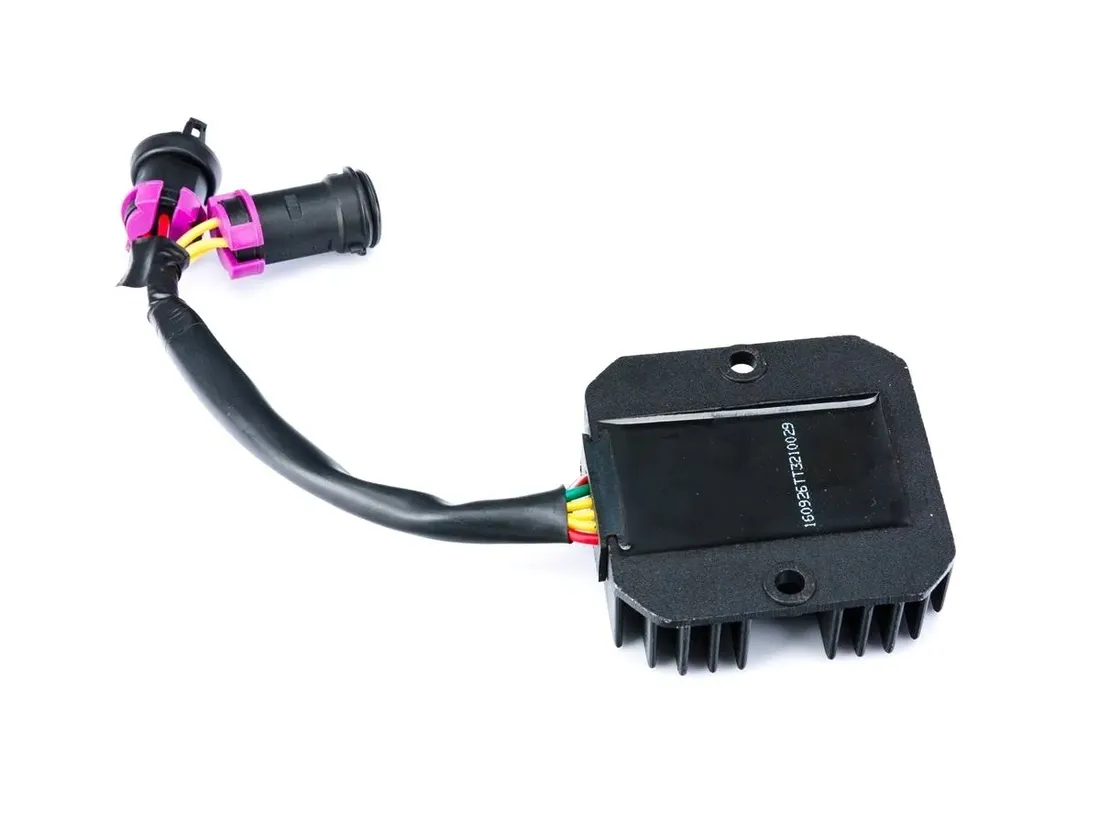regulator-napiecia-romet-adv-400