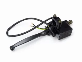pompa-hamulca-przedniego-romet-adv-150
