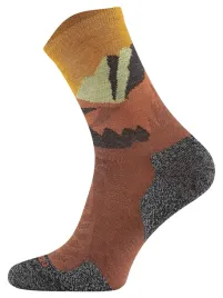 skarpety-trekkingowe-alpine-hills-70percent-merino-performance-cognak-35-38