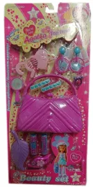 agatka-top-trendy-zestaw-pieknosci-torebka-spinki