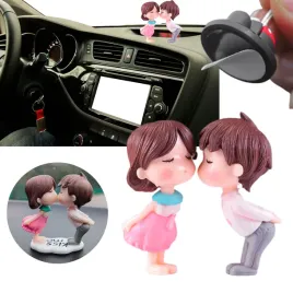 dekoracja-deska-rozdzielcza-samochod-figurki-prezent-walentynki-para-kiss