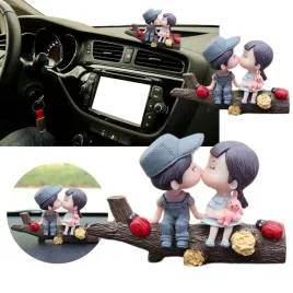 dekoracja-ozdoby-figurki-prezent-na-walentynki-para-romentyczne-drzewo-pcv