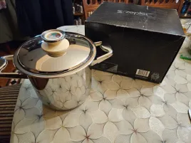 nowe-naczynie-z-pokrywka-58l-20cm-firmy-zepter-indukcja