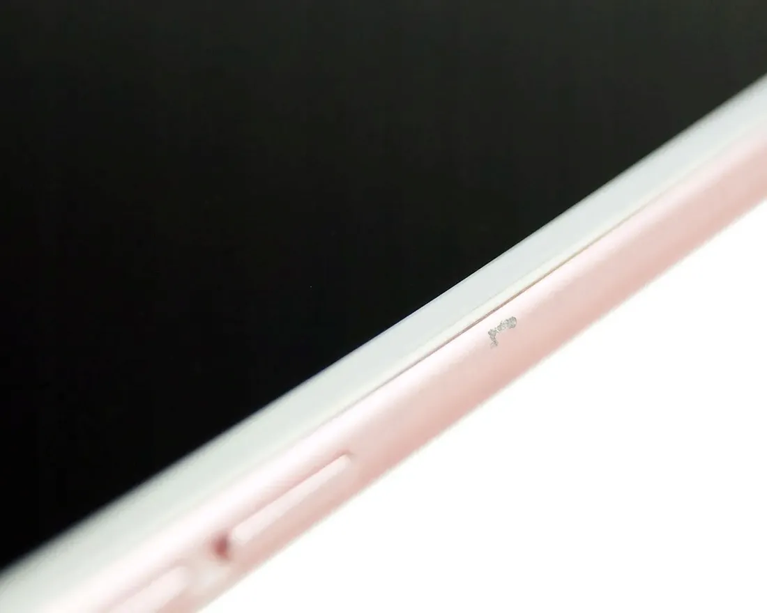 smartfon-apple-iphone-6s-kolory-bez-blokad-marka-telefonu-apple
