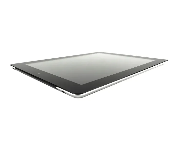 tablet-apple-ipad-2-kolory-bez-blokad-waga-613-g