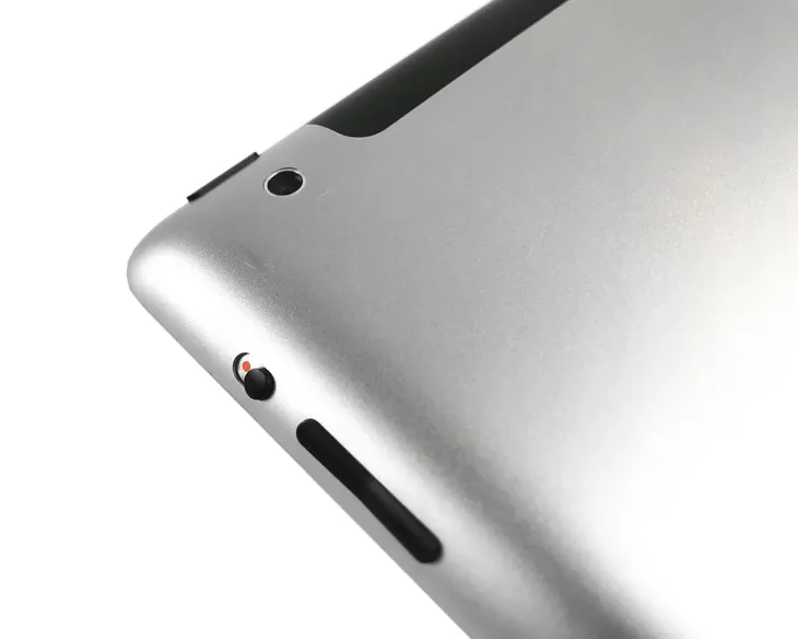 tablet-apple-ipad-2-kolory-bez-blokad-przekatna-ekranu-9-7