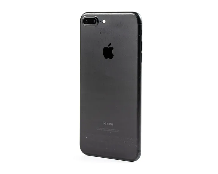 smartfon-apple-iphone-7-plus-kolory-bez-blokad-stan-powystawowy