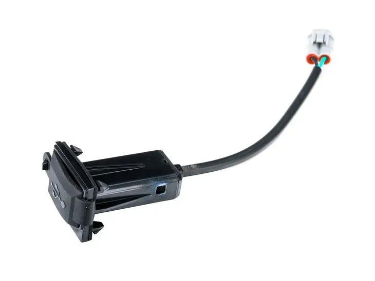 gniazdo-usb-romet-z-one-r-stan-nowy