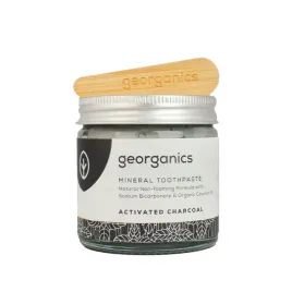 georganics-pasta-do-zebow-z-aktywnym-weglem-60ml
