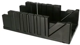 skrzynka-uciosowa-do-listew-styropianowych-wielokatowa-45-300-mm-solidna