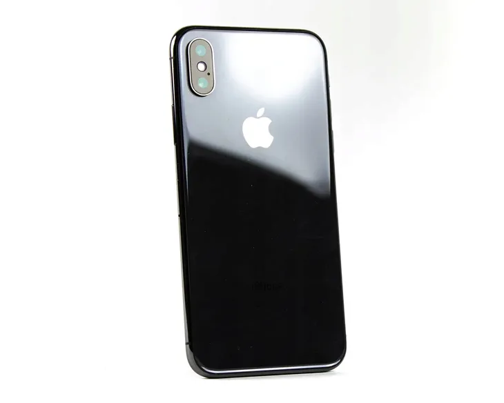 smartfon-apple-iphone-x-kolory-bez-blokad-model-telefonu-iphone-x