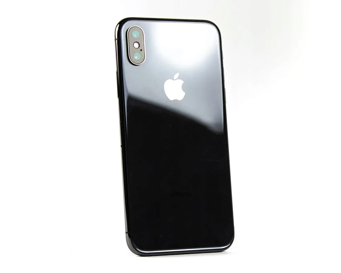 smartfon-apple-iphone-x-kolory-bez-blokad