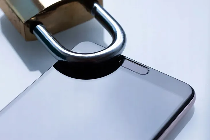 apple-iphone-14-3mk-flexibleglass-max-stan-nowy-konstrukcja-otwory-na-czujniki-przyciski