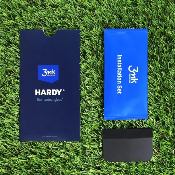 apple-iphone-13-mini-3mk-hardy-konstrukcja-otwory-na-czujniki-przyciski