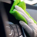 kokpit-blyszczacy-black-600-ml-producent-moje-auto-pojemnosc-opakowania-750-ml