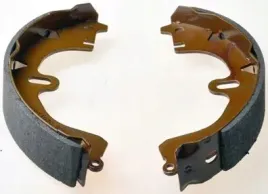 szczeki-ham-toyota-carina