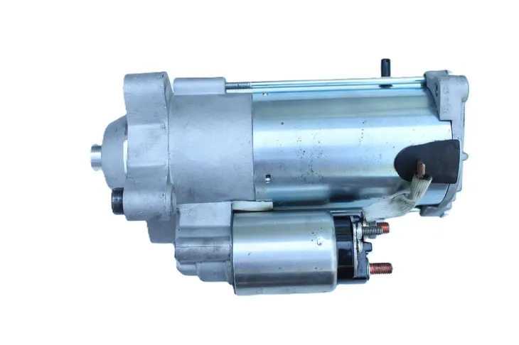 rozrusznik-ford-focus-2-0tdci-04-stan-nowy-waga-z-opakowaniem-6-kg