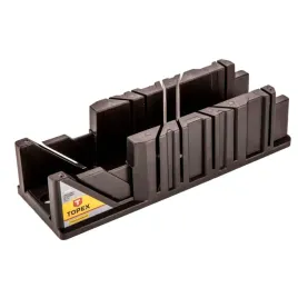 skrzynka-uciosowa-plast-212x42x44-mm-topex-10a840