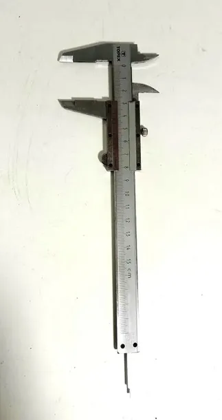 suwmiarka-150-mm-topex-31c615-maksymalny-zakres-pomiaru-150-mm-stan-nowy