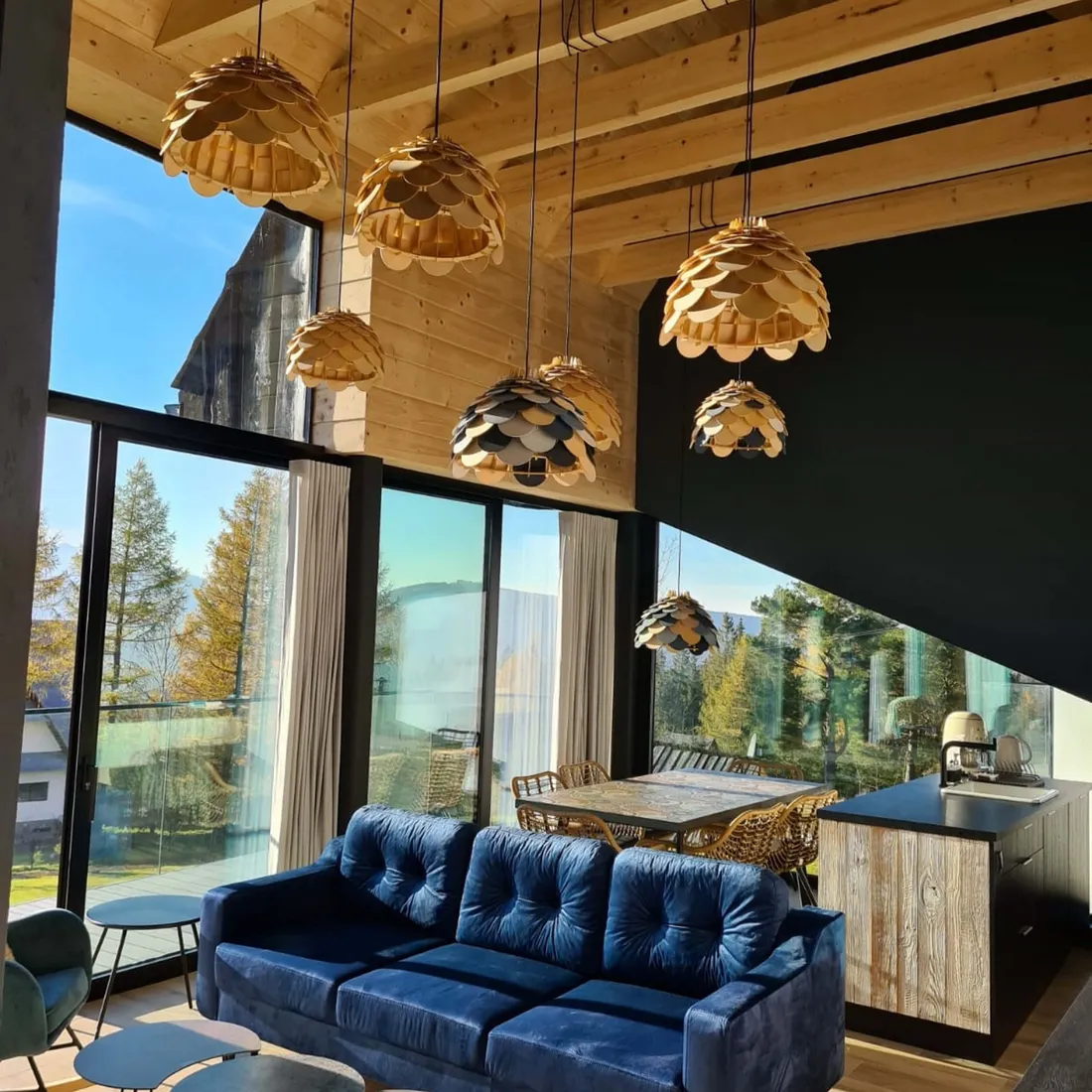 lampa-wiszaca-light-prestige-burgo-1xe27-drewno-stan-nowy