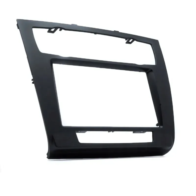 ramka-do-radia-maskujaca-2din-bmw-e81-e82-e87-e88
