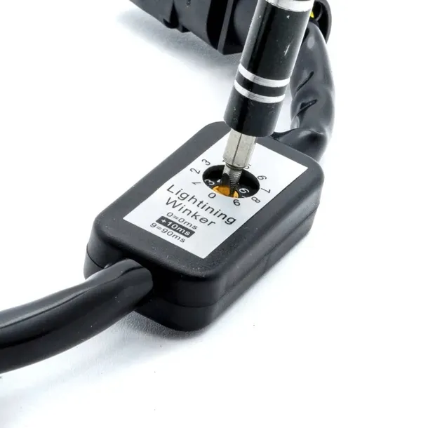 kierunkowskazy-dynamiczne-modul-porsche-panamera-producent-czesci-einparts-automotive