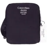 calvin-klein-torba-listonoszka-essentials-czarna-stan-nowy