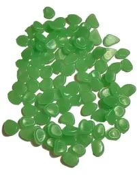 kamienie-swiecace-fluor-zielone-ilosc-kamyczkow-100-szt