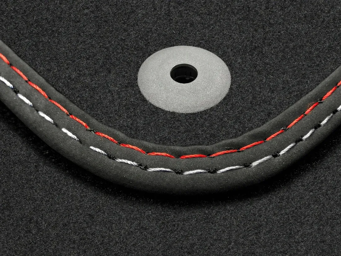 opel-combo-e-2os-2018-dywaniki-samochodowe