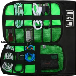 organizer-etui-na-kable-pendrive-karty-pamieci