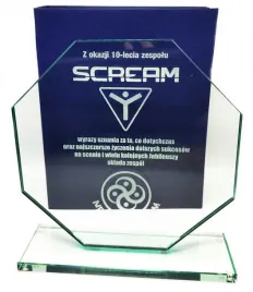 statuetka-szklana-rocznica-prezent-w523-grawer