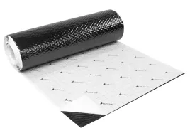 mata-wygluszajaca-do-zabytkowych-samochodow-czarna-samoprzylepna-aluminium