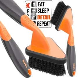 adbl-tire-brush-szczotka-do-czyszczenia-opon-w-aucie-z-raczka-skuteczna