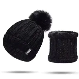 komplet-zimowy-damski-czapka-i-komin-cieply-zestaw-na-zime-handmade-czarny