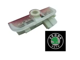 swiatla-led-powitalne-logo-skoda-cree-oryginal-max