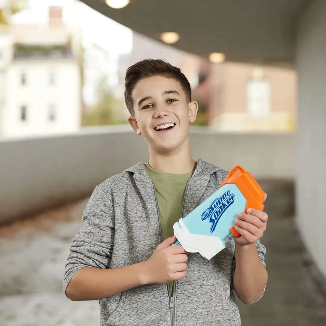 nerf-super-soaker-pistolet-na-wode-torrent-hasbro