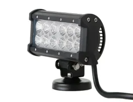 lampa-robocza-led-panel-36w-cree-3600lm-swiatla