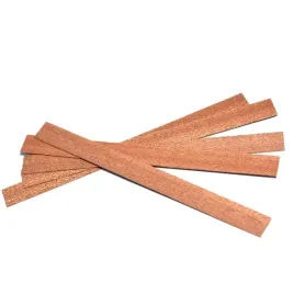 knoty-drewniane-drewniany-plaski-z-drewna-do-wosku