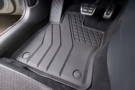 skoda-octavia-iii-2013-2019-korytka-do-auta-do-aut