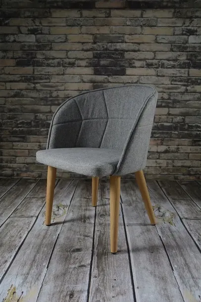 fotel-dankor-design-lisc-szary-kolor-korpusu-buk-ciemny