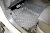 mitsubishi-eclipse-cross-2018-dywaniki-korytka-liczba-elementow-komplety