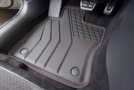 audi-a3-iii-8v-2013-2020-korytka-do-auta-do-auta